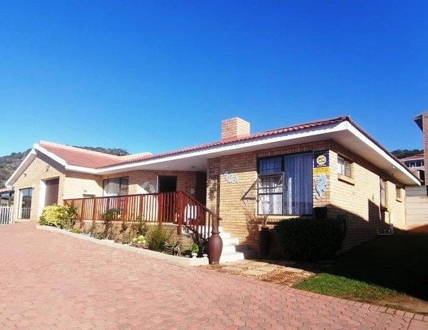 House For Sale in Island View, Mossel Bay