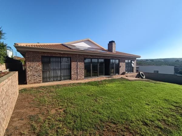 House For Sale in Hartenbos Heuwels, Hartenbos